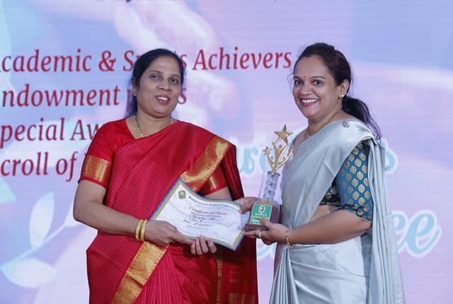 Bishop Cotton Women's Christian College Bangalore Graduation photo 6